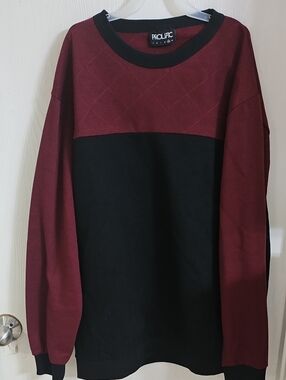 Prolific Men's Colorblock Crewneck Sweater - Burgundy & Black